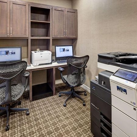 Hilton Garden Inn Mcallen Airport Bagian luar foto