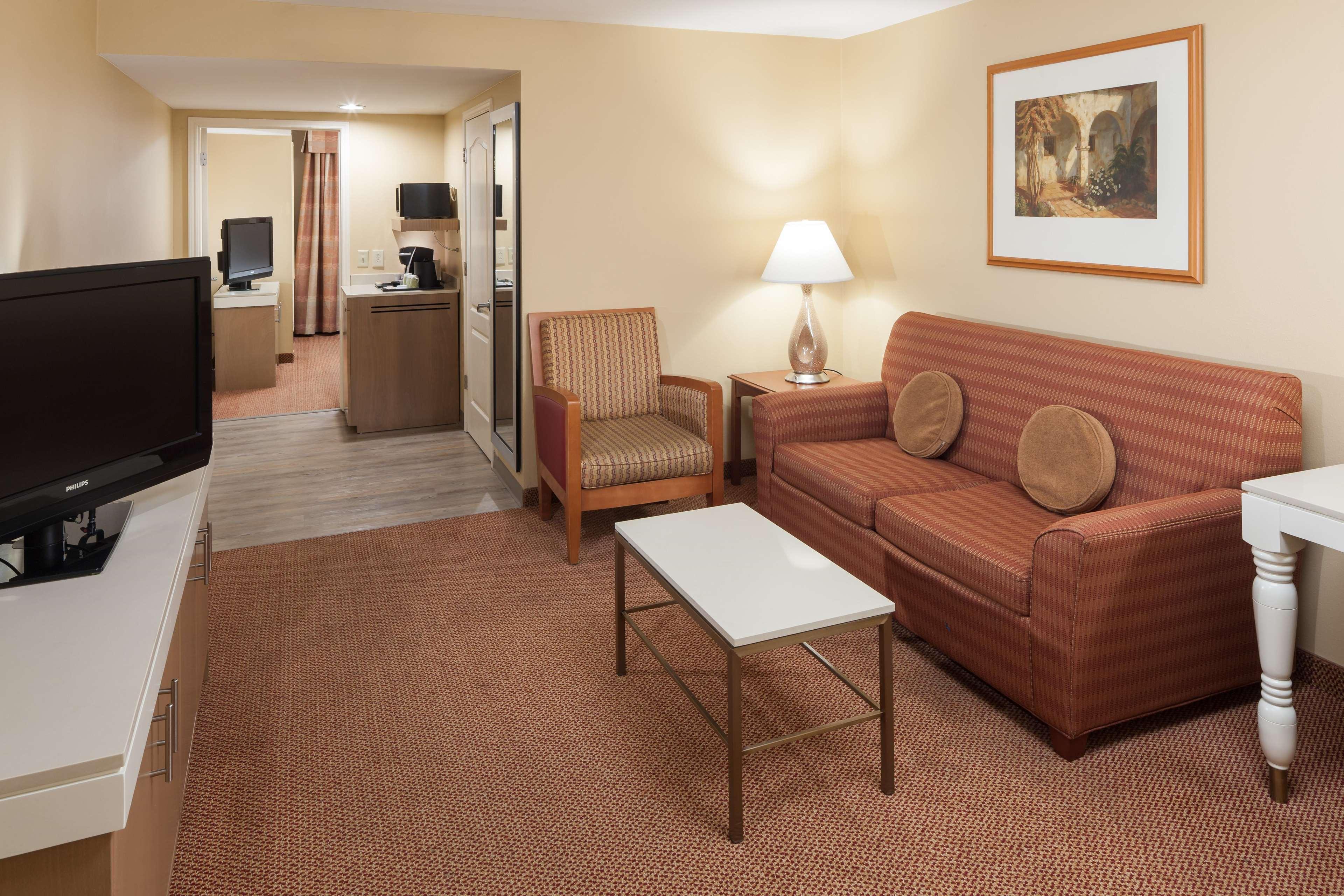 Hilton Garden Inn Mcallen Airport Bagian luar foto