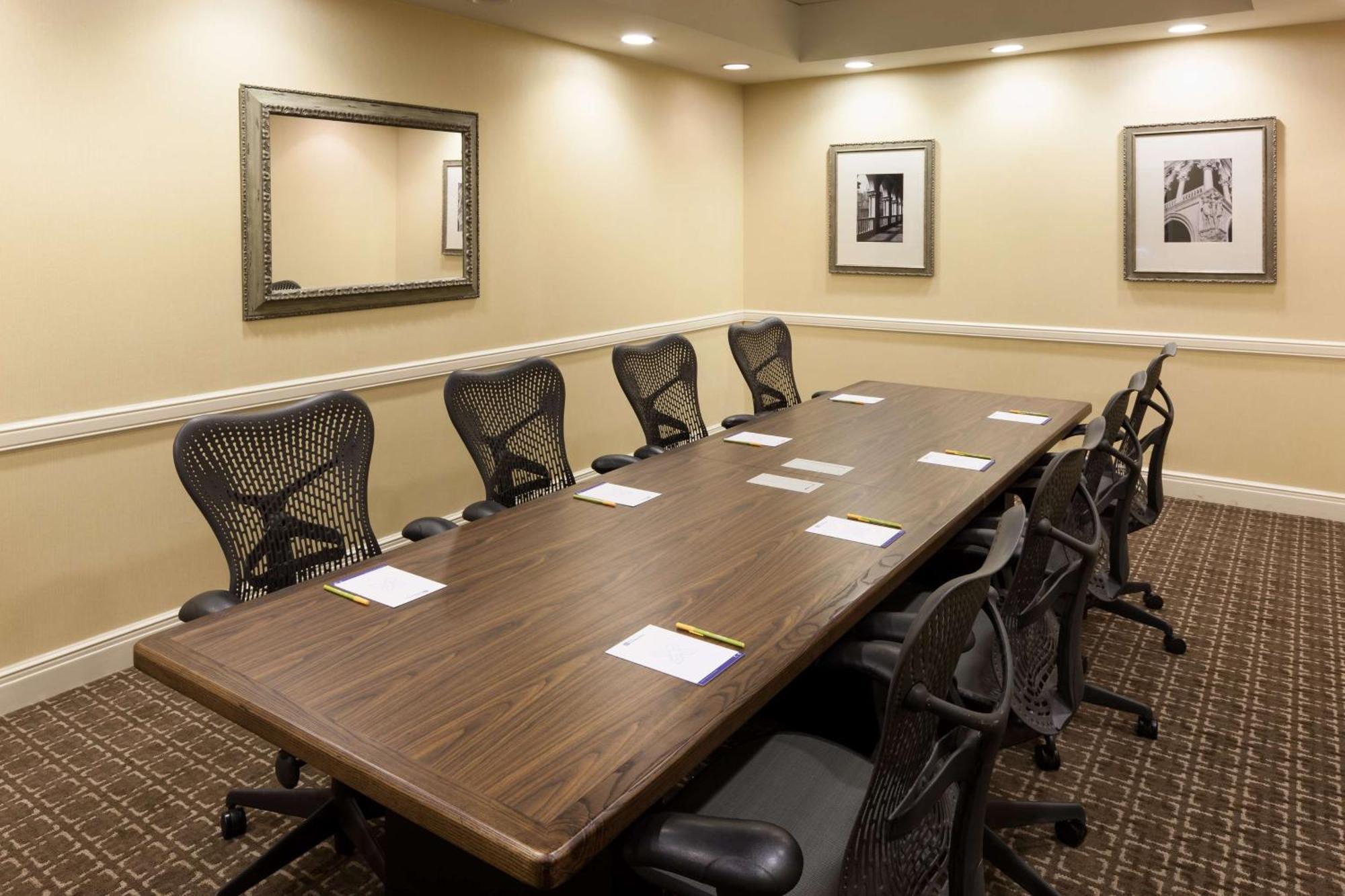 Hilton Garden Inn Mcallen Airport Bagian luar foto